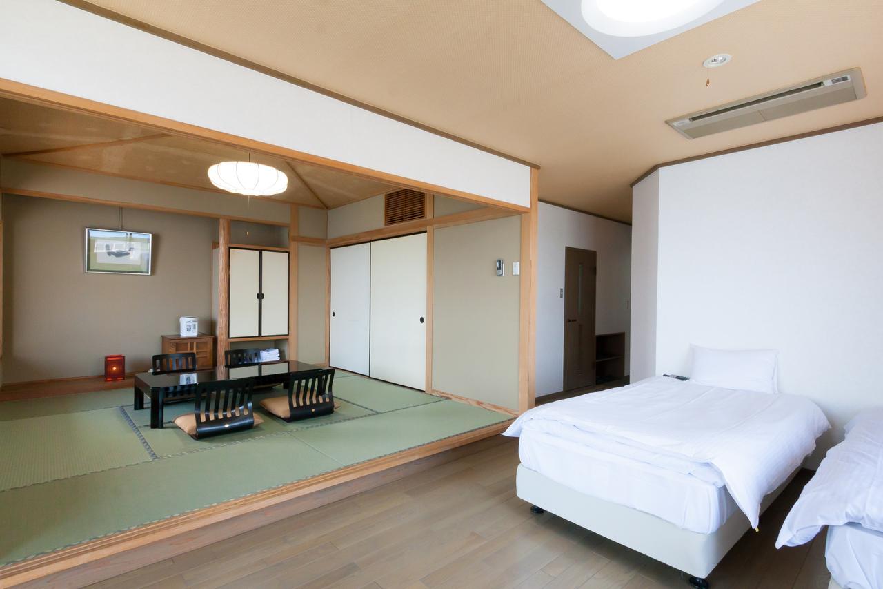 Matsuura Hotel Saiki Bagian luar foto