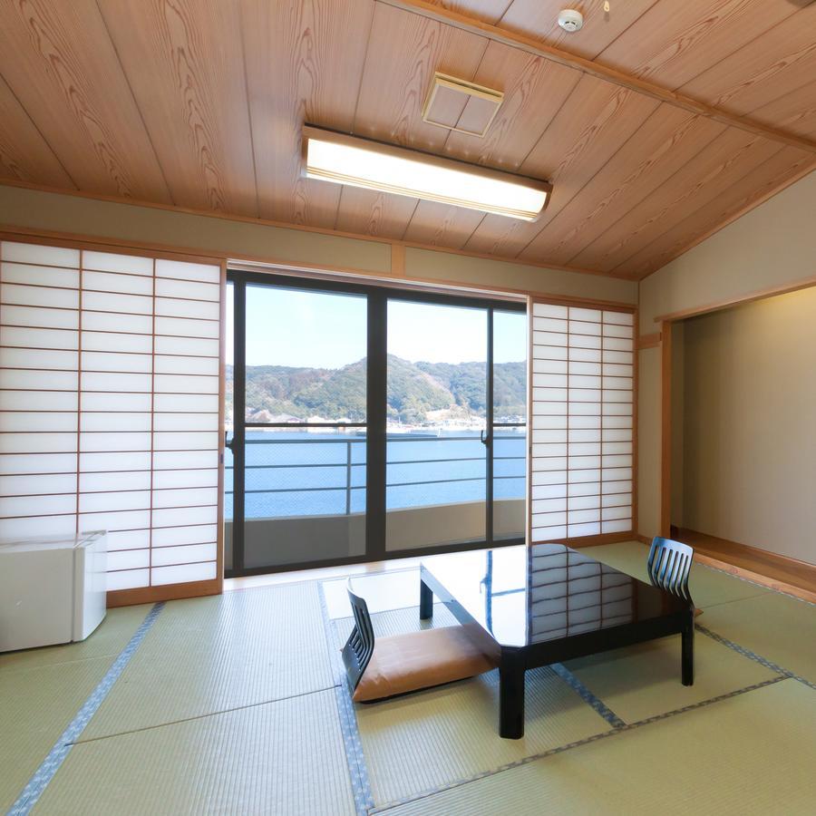 Matsuura Hotel Saiki Bagian luar foto
